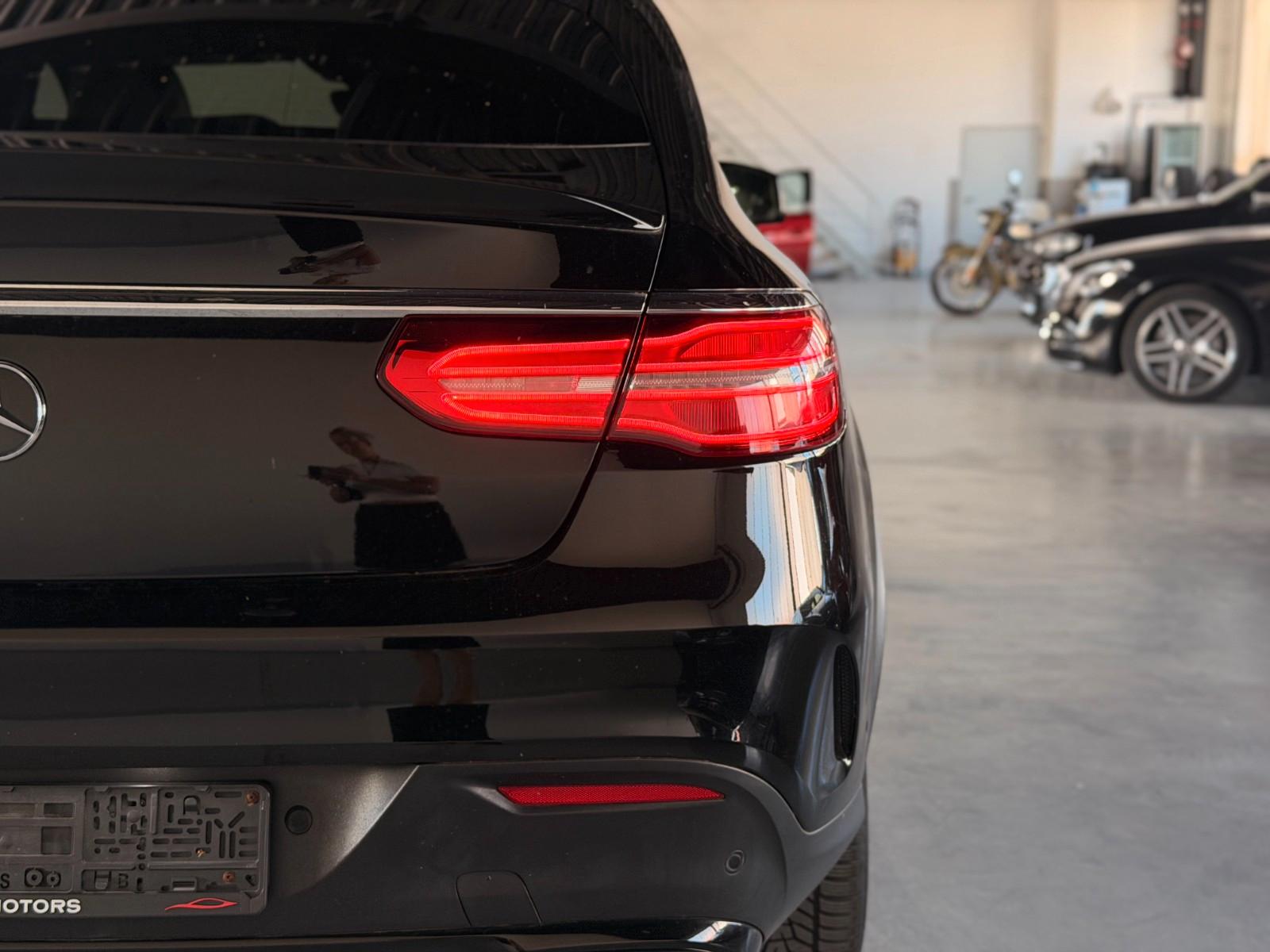 Mercedes-Benz GLE 350d Coupe 4Matic AMG-Line Night LED