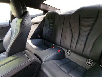 BMW M850 - 8