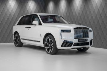Cullinan BLACK BADGE 2025 WHITE/WHITE STARLIGHT