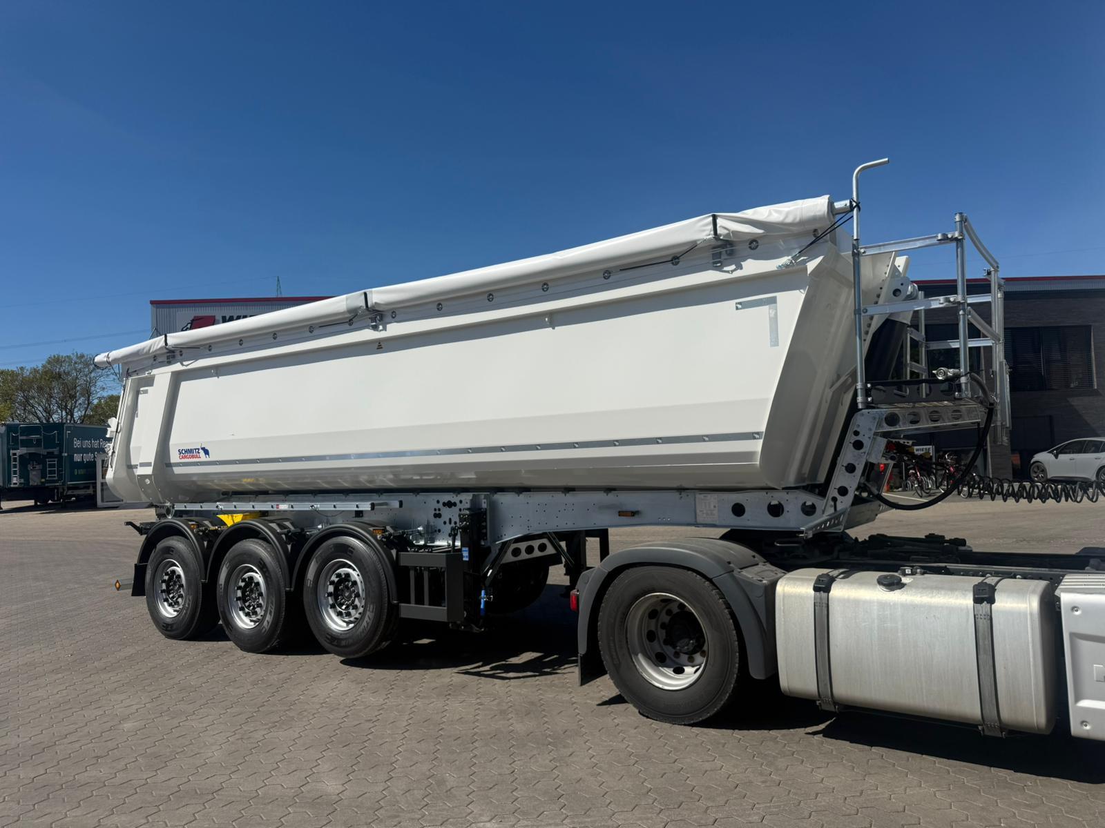 Schmitz Cargobull SKI 24 SL 7.2 Stahl-Halbrundmulde Light 26m³