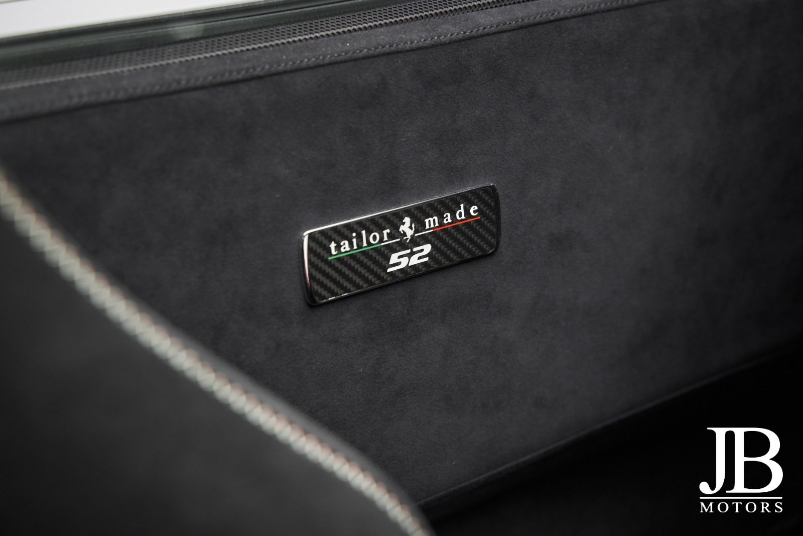 Fahrzeugabbildung Ferrari 488 Pista Spider Tailormade Special Carbon Lift