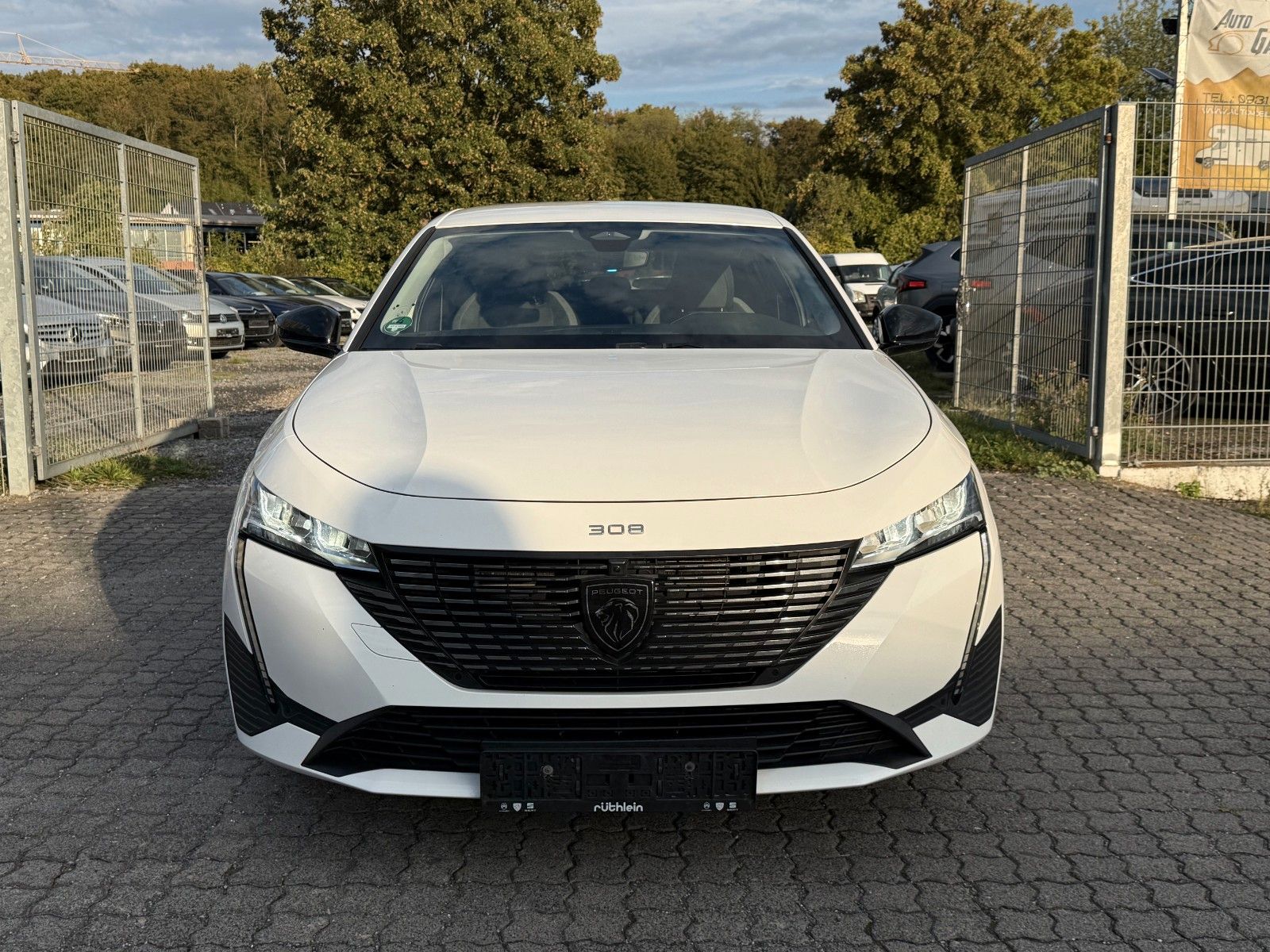 Peugeot 308 Hybrid 180 Allure Pack LED Automatik T-Leder imagem 2