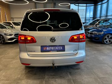 MYAUTOCENTER – Gebraucht- und Jahreswagen mit Werkstattservice in Pfaffenhofen Volkswagen Touran Comfortline BMT *1.HAND*AHK*TEMPO*KLIMA*