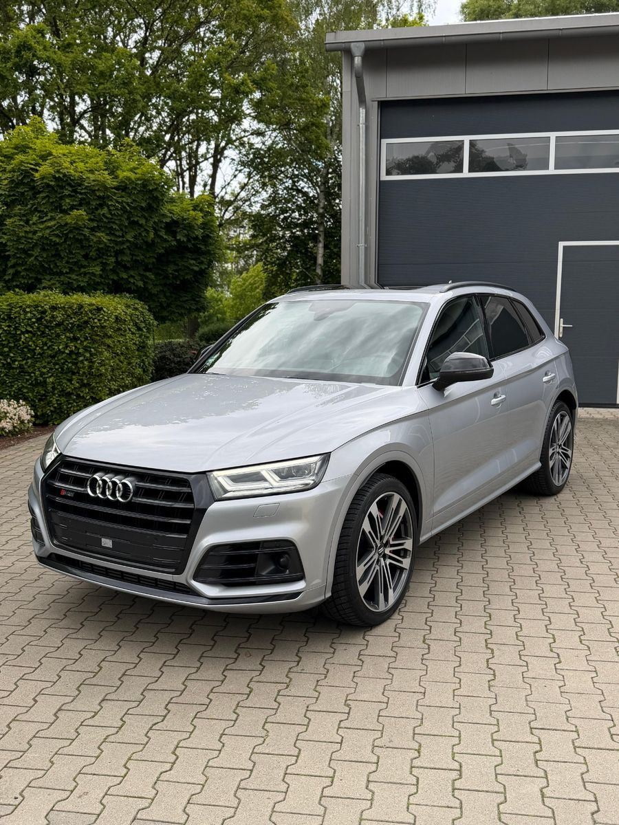AUDI SQ5 TDI tiptronic quattro -