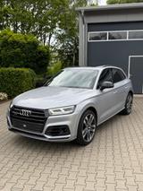 Audi SQ5 TDI tiptronic quattro - - silberne Audi SQ5