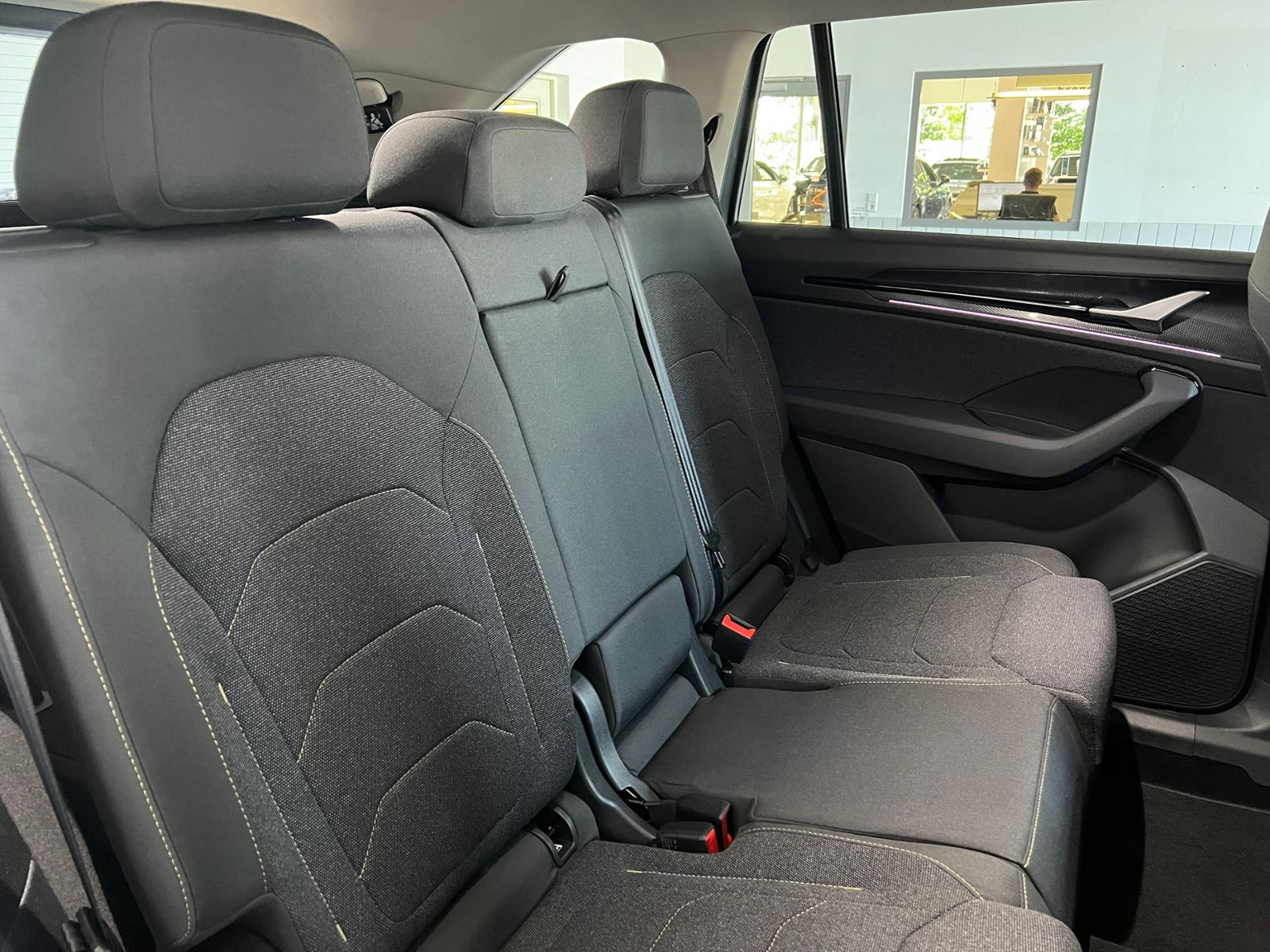 Fahrzeugabbildung SKODA Kodiaq Selection 2.0 TDI DSG 4x4 *7-Sitze, AHK,