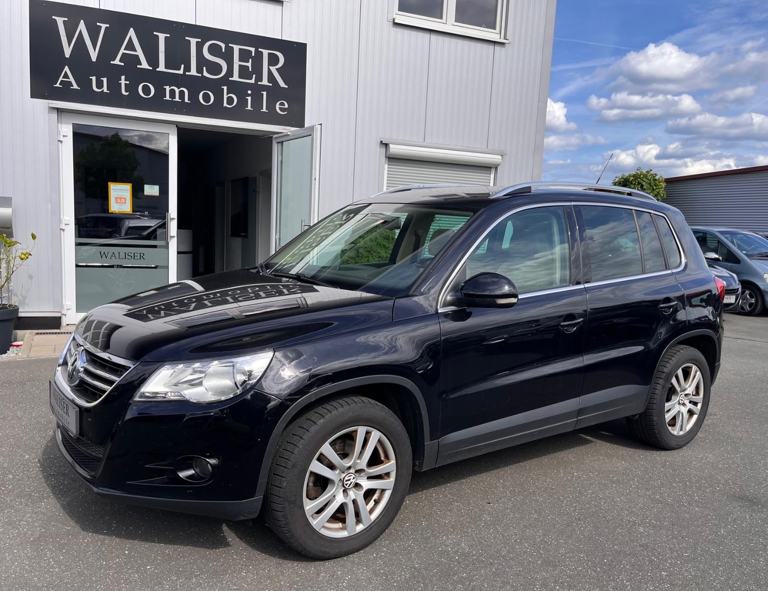 Volkswagen Tiguan Sport & Style 4Motion |Navi|Pano|Leder
