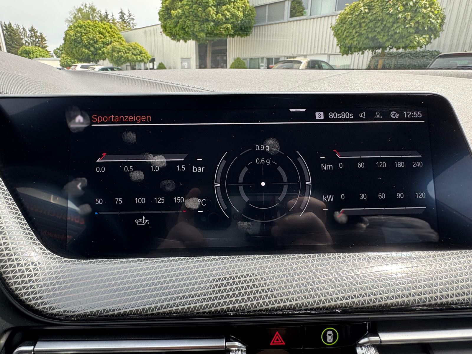Fahrzeugabbildung BMW 118i Steptr. Sport-Line LED SHZ PDC CarPlay NAV