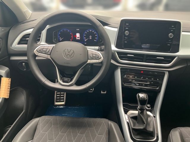 Fahrzeugabbildung Volkswagen T-Roc 1.0 TSI GOAL LED-PLUS GJR MFL DIGITAL COCK