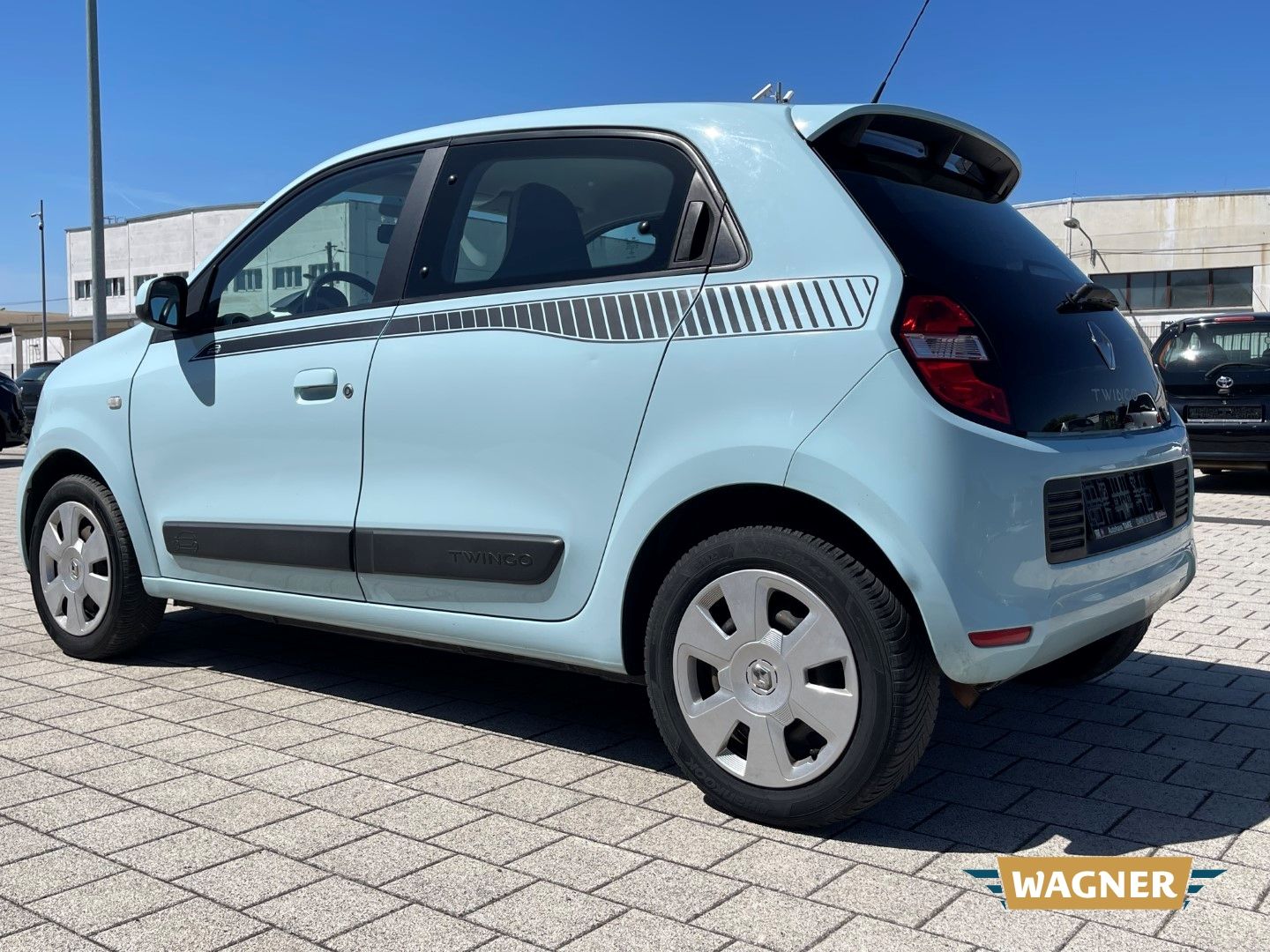 Fahrzeugabbildung Renault Twingo Dynamique leichter Frontschaden