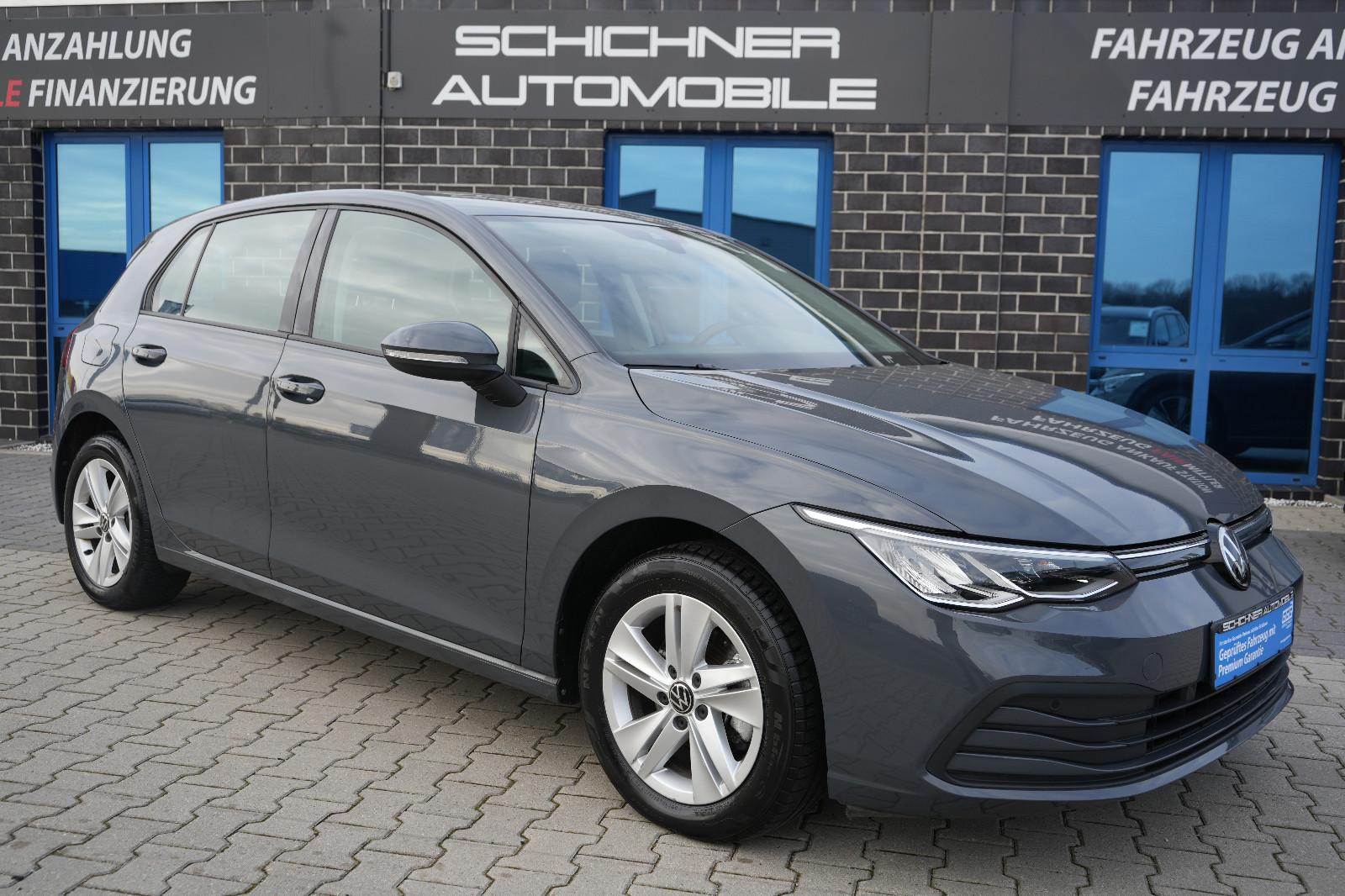 Volkswagen Golf TSI NAVI ACC LED Keyless KAMERA LHZ SITZH.