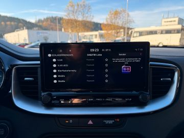 Kia Ceed GT 1.6 T-GDI DCT7 Memory Navi AHK abnehmbar