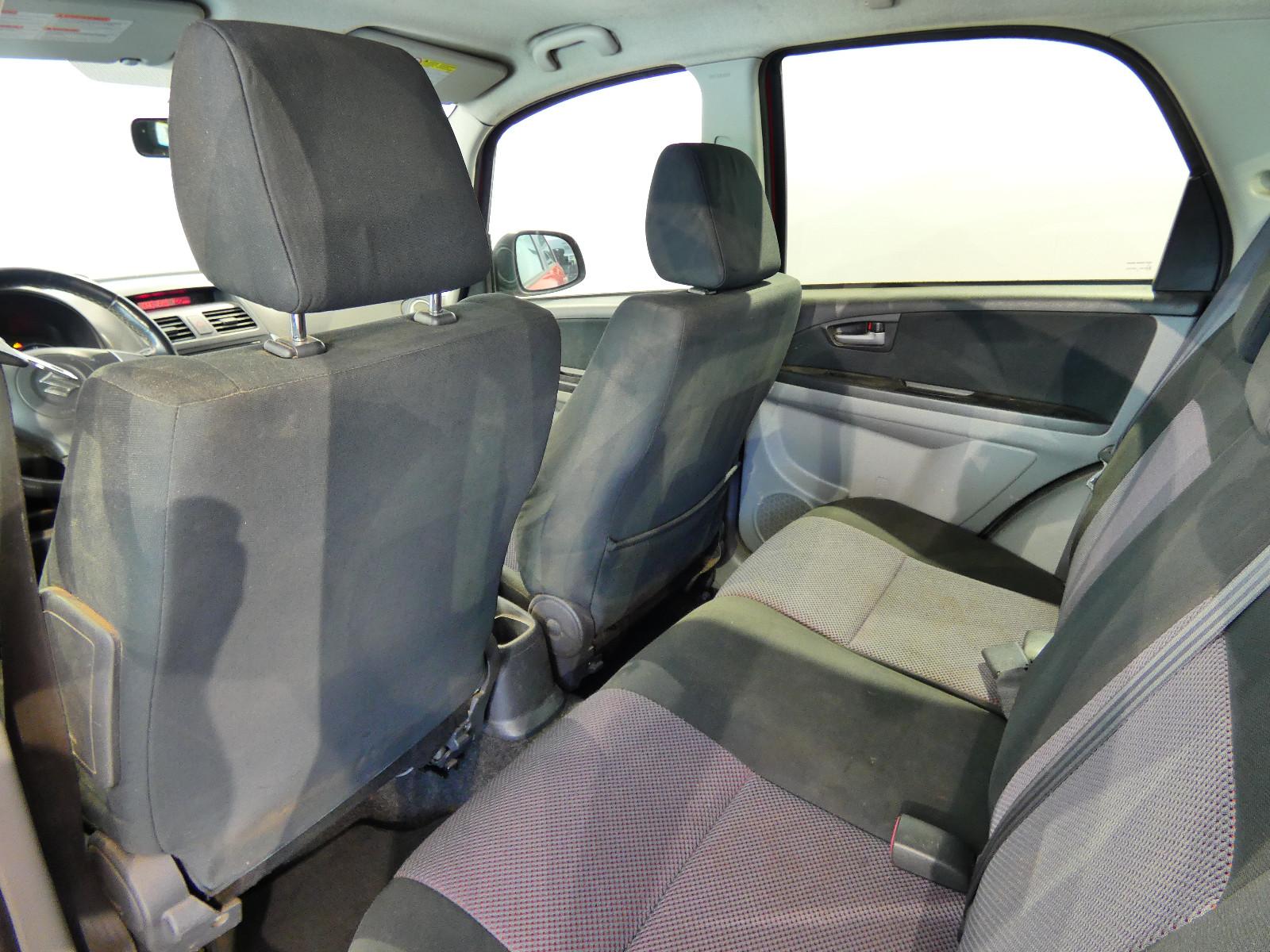 Suzuki SX4 1.9 Klima/AHK/Alu/PDC/SHZ/ZV+FB/MFL