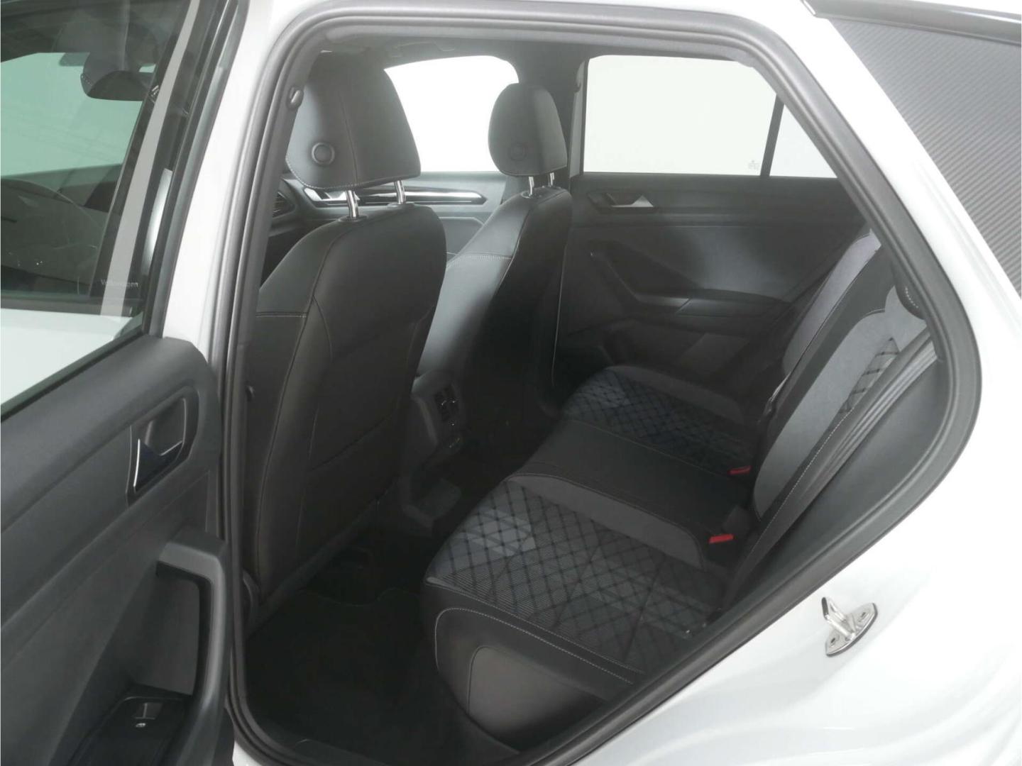 Volkswagen T-Roc 1.5 TSI R-Line Black Style DSG P-Dach/LED, миниатюра 11