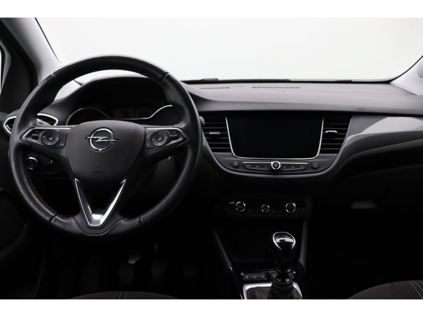 Fahrzeugabbildung Opel Crossland Ultimate 1.2 Totwinkelassistent Alcant