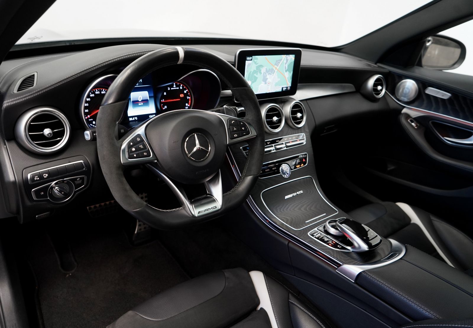 Mercedes Benz C 63 Amg