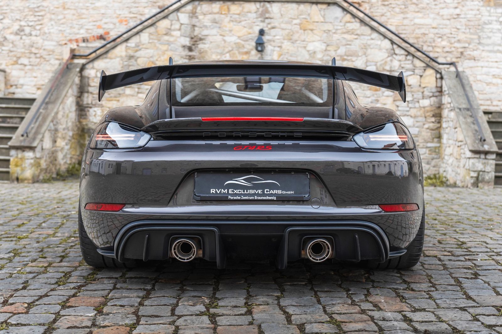 Fahrzeugabbildung Porsche Cayman GT4 RS WEISSACH LIFT BOSE PCCB MAGNESIUM