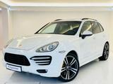 Porsche Cayenne Turbo Turbo Chrono/Carbon/Burmester/Pano - Porsche Cayenne aus 2012: Turbo