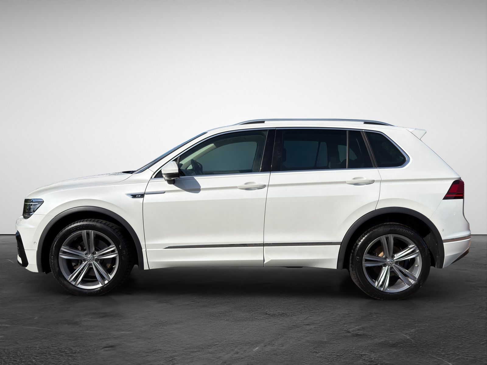 Volkswagen Tiguan 2.0 TDI DSG 4M R-Line HeadUp Panodach AH imagem 3