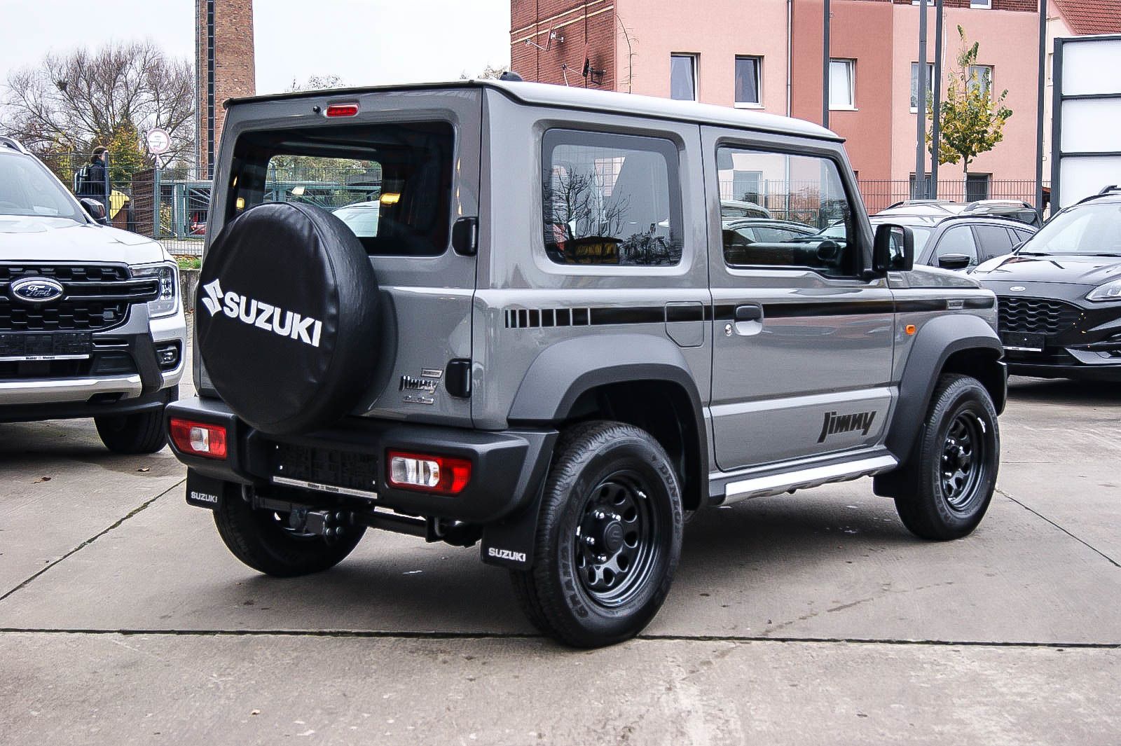 Fahrzeugabbildung Suzuki Jimny 1.5 Horizon Limited Edition 900 NFZ