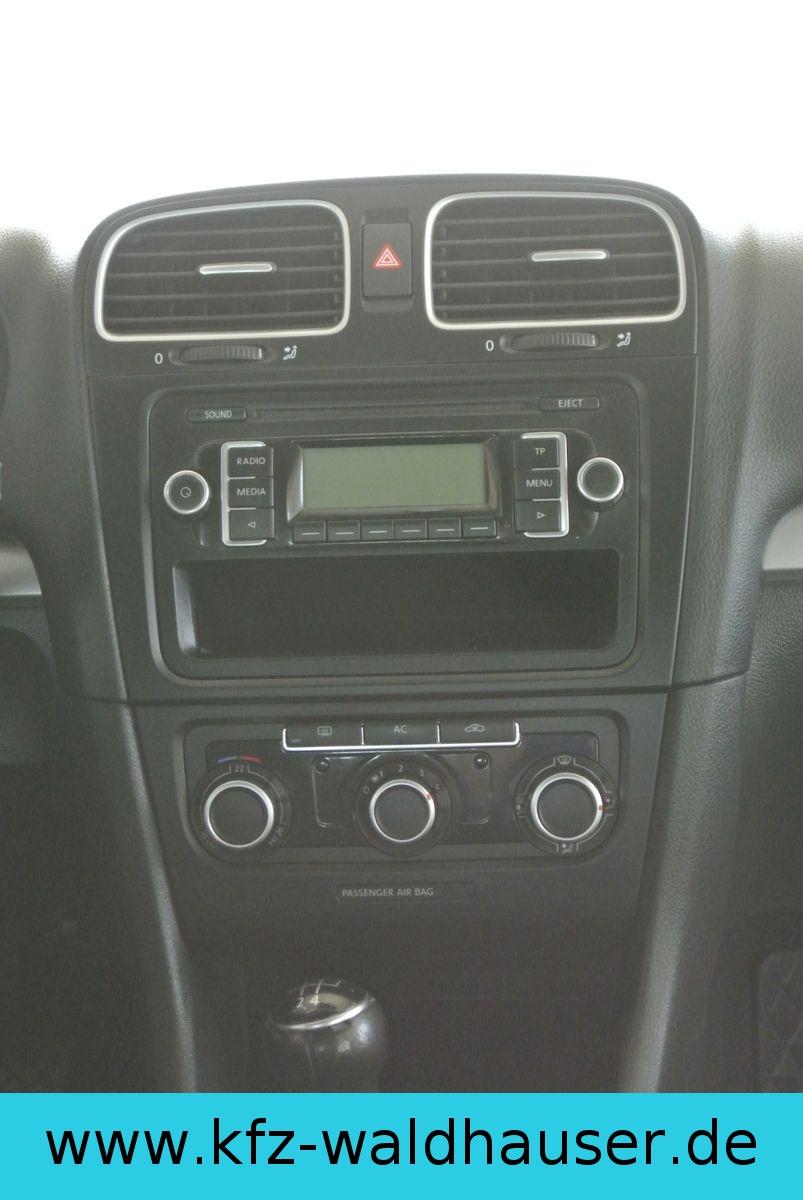 Volkswagen Golf 2011 — photo 34