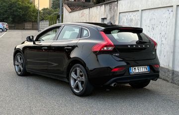 Volvo V40 - 4