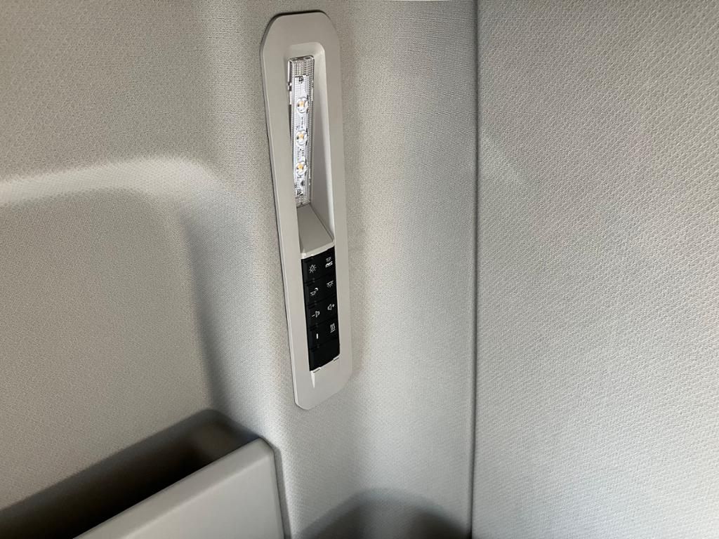 Fahrzeugabbildung Ford F-MAX LL LUX LED, Intarder, 980mm Aufsattelhöhe