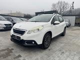 Peugeot 2008 Active 1,6 16V 88 kW / Klmaautomatik - Peugeot 2008: 1.6