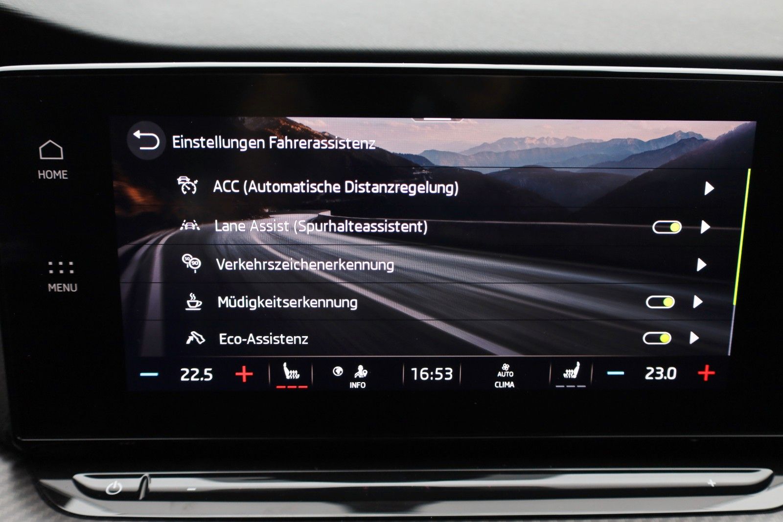Fahrzeugabbildung SKODA Octavia Combi RS Navi,LED,HUD,ACC,Apple CarPlay