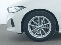 BMW 318 - Vorschau Bild 14
