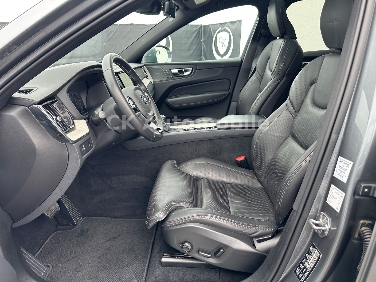 Fahrzeugabbildung Volvo XC60 D4 Inscription 2WD/BLIS/Head-Up/Pano/360°