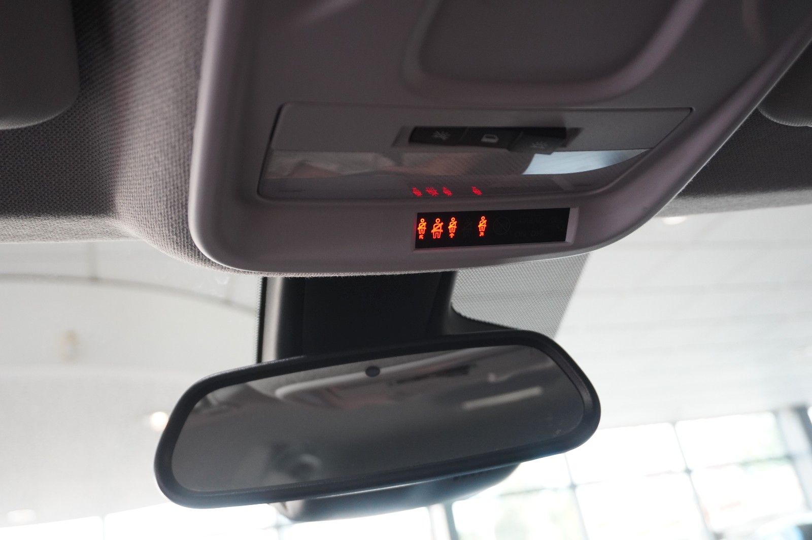 Fahrzeugabbildung Opel Crossland (X) 1.2 EDITION NAVI/LED/TEMP./DAB+