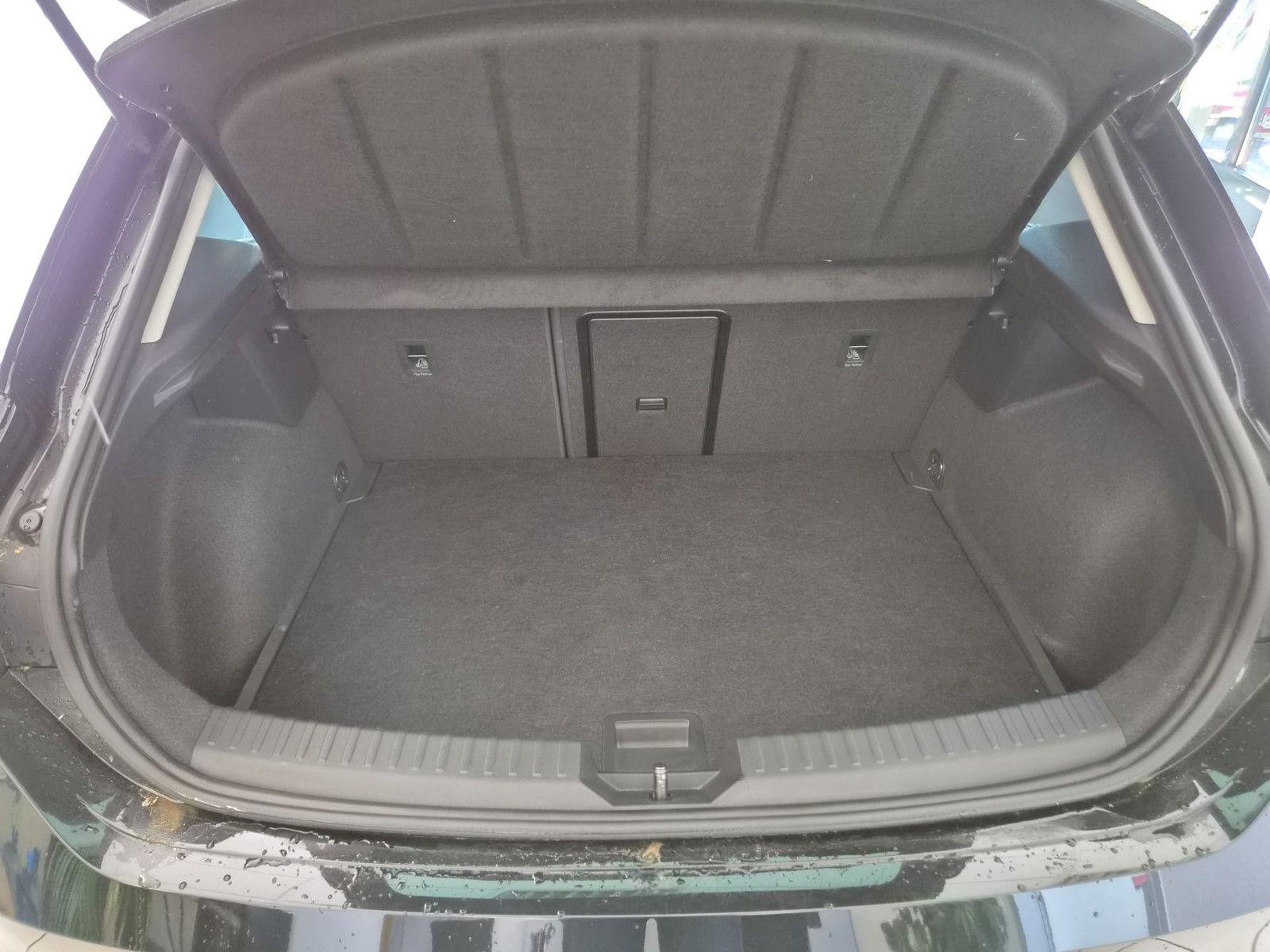 Fahrzeugabbildung SEAT Leon FR / LED / KAMERA / GARANTIE