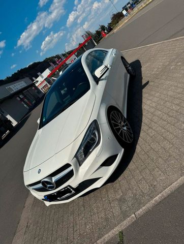 MERCEDES-BENZ Mercedes CLA 180