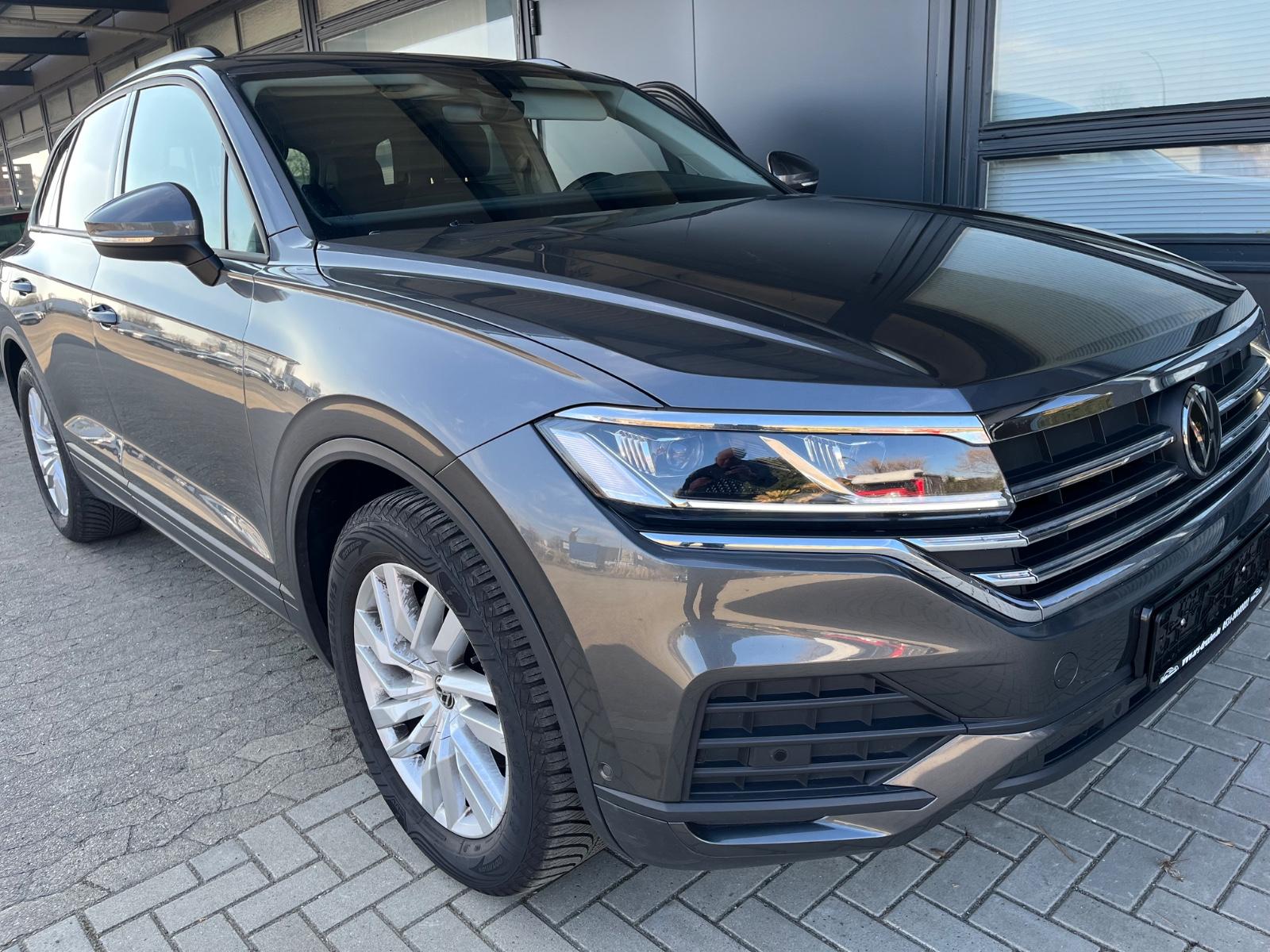 Volkswagen Touareg 3.0 TDI  4Motion Luftfahr Leder AHK LED