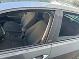 Volkswagen Golf 1.6 TDI DSG Sound Sound - Volkswagen Golf mit Diesel-Antrieb: Standheizung, Limousine, 1.6