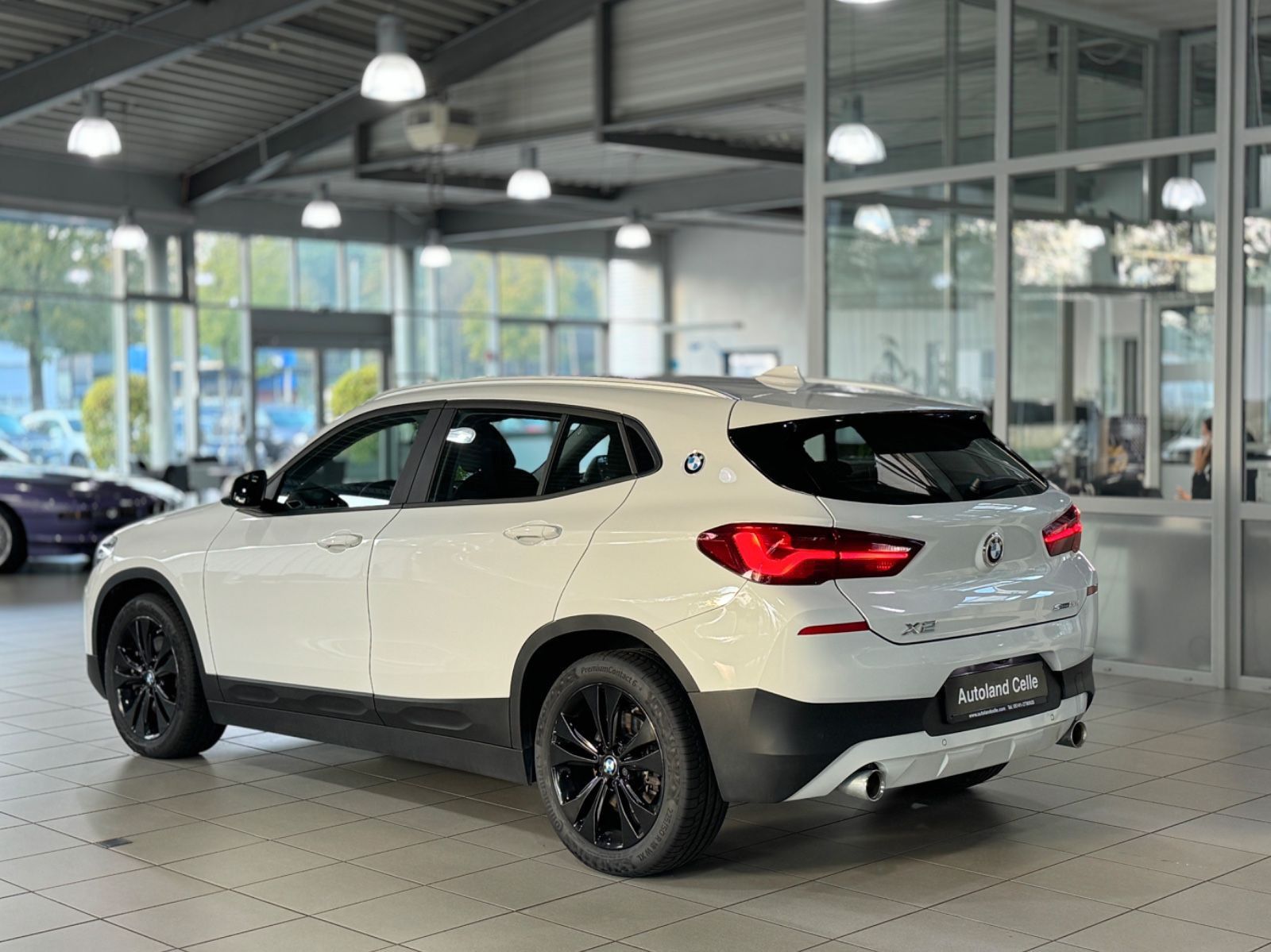 Fahrzeugabbildung BMW X2 sD20i Kamera HiFi Alarm LED Navi AHK Panorama