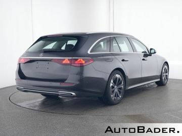 Mercedes E 220 - 2