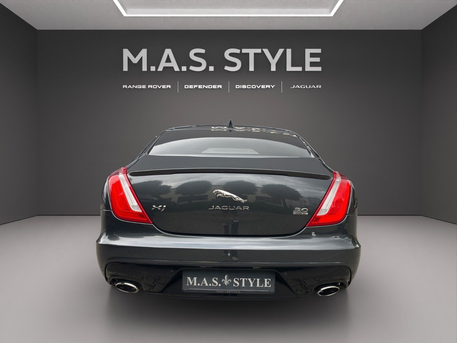 Fahrzeugabbildung Jaguar XJ R-Sport 3.0 V6 Kompressor AWD