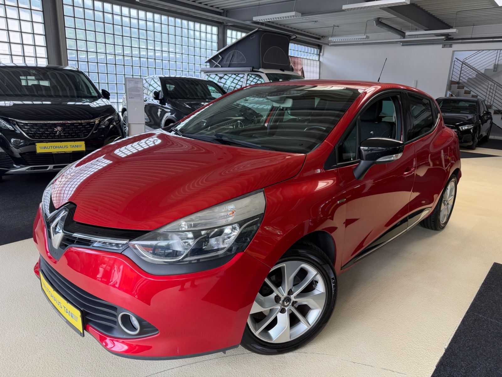 Fahrzeugabbildung Renault Clio IV Limited