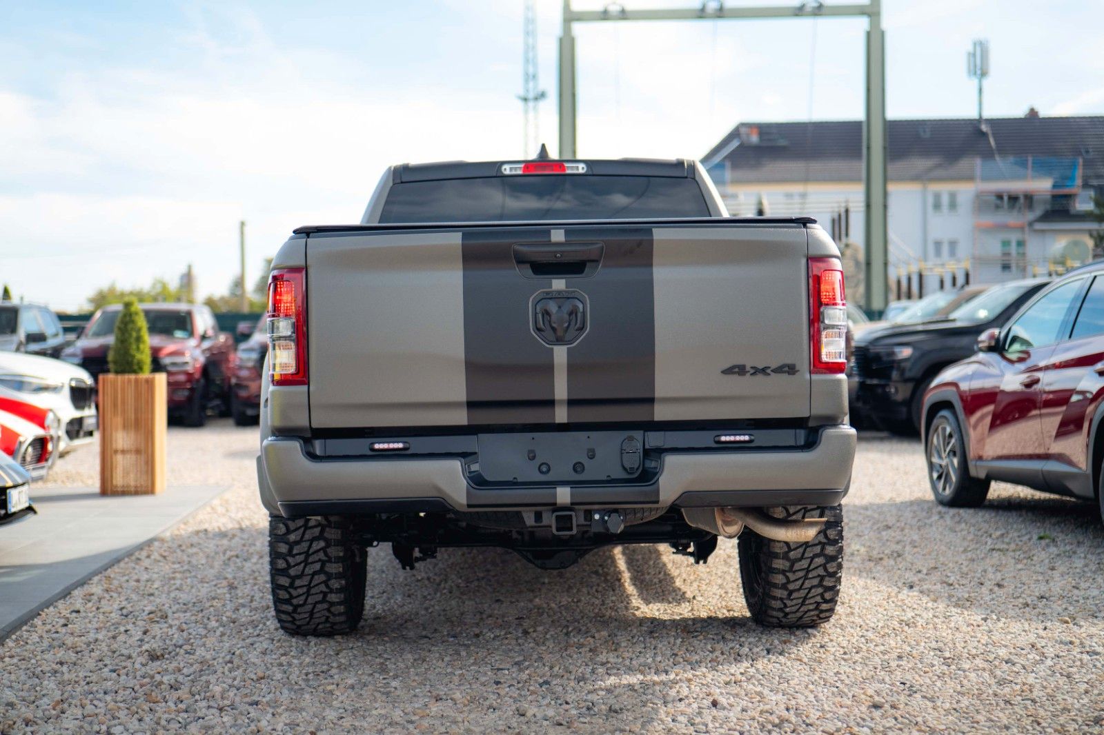Fahrzeugabbildung Dodge RAM 5.7 V8 HEMI 4x4 OFFROAD RAPTOR Style 19% VAT