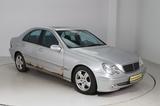 Mercedes-Benz C 320 AVANTGARDE 1. Hand * Xenon * Leder * Navi - Mercedes-Benz C 320 mit Benzin-Antrieb