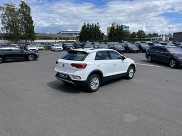 Volkswagen T-Roc - 8