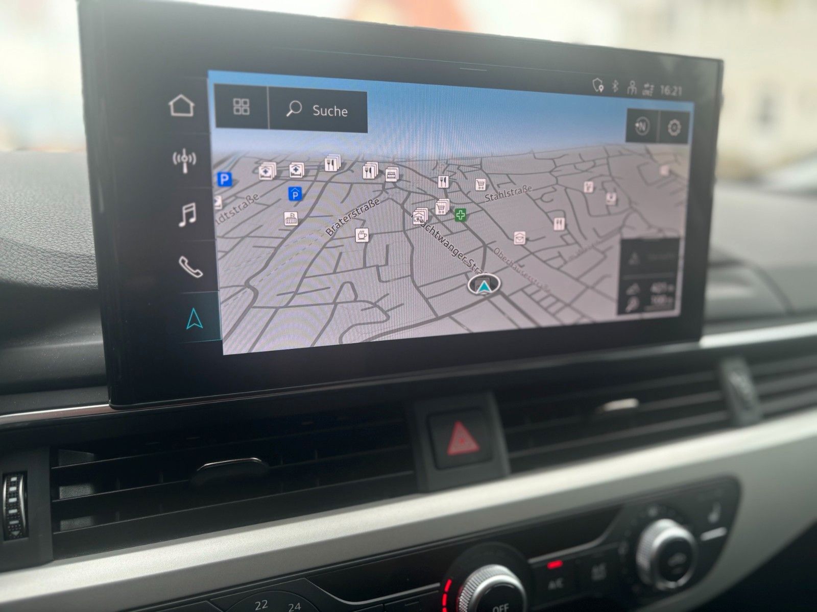 Fahrzeugabbildung Audi A4 Avant 40 TFSI quattro basis