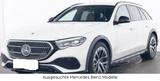 Mercedes-Benz E 300 de 4M T All-Terrain Avantgarde - Hybrid (Diesel/Elektro): Head-Up Display