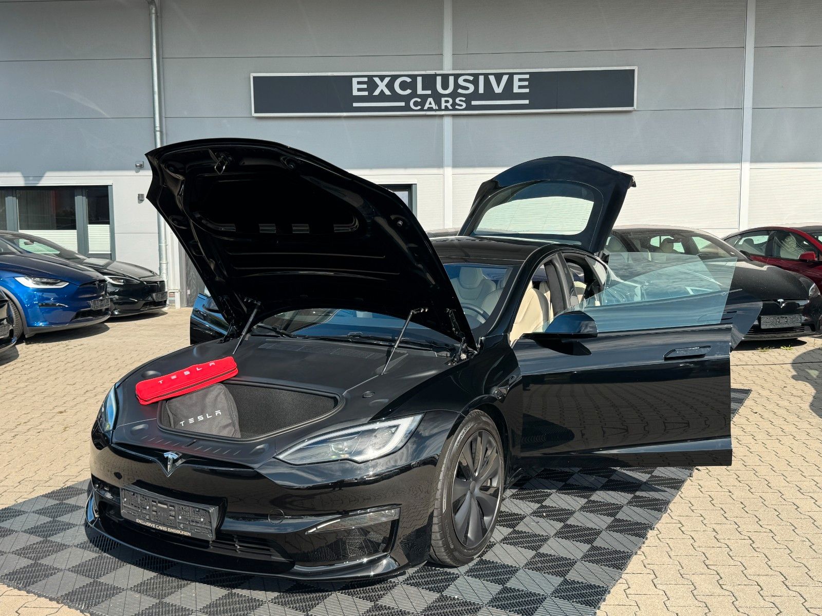 Tesla MODEL S PALLADIUM | MATRIX | HW4 imagem 3