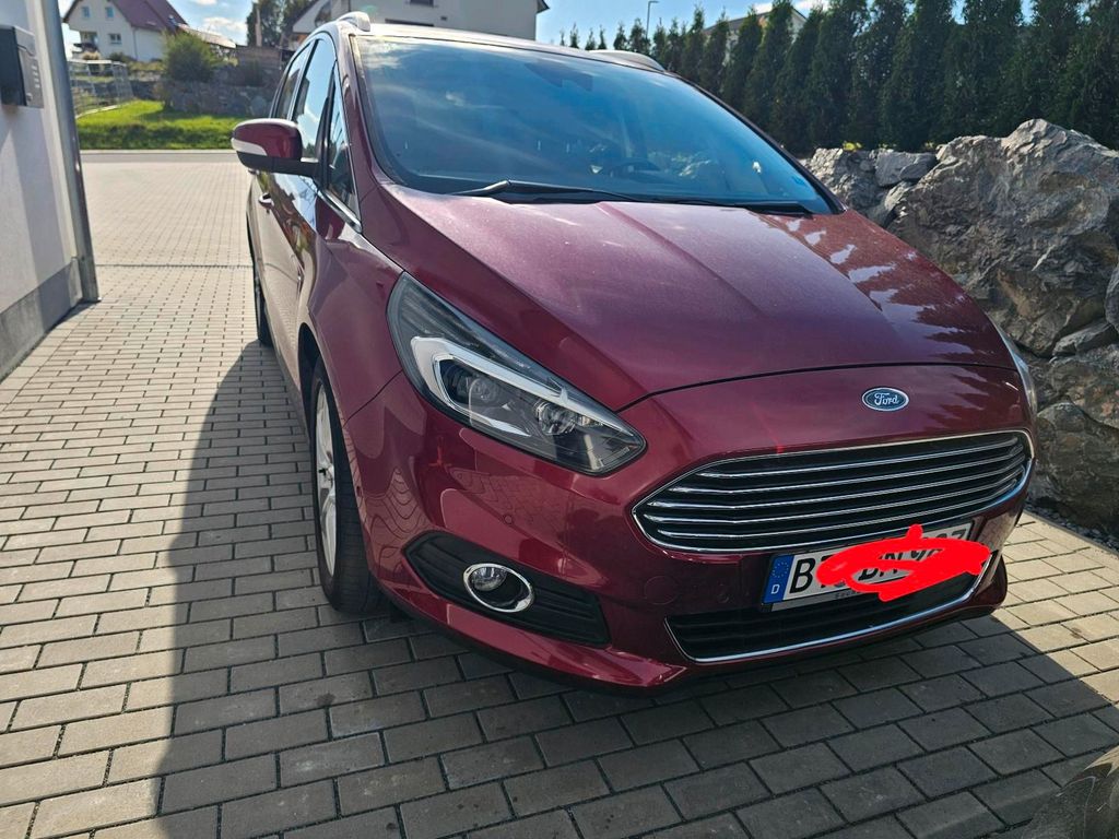 Image of Ford S-Max