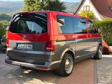 Volkswagen T5 Caravelle - graue Volkswagen T5 Caravelle