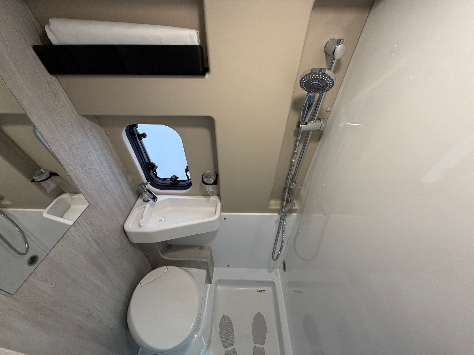 Fahrzeugabbildung Roller Team Livingstone GO Duo