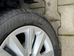 Fahrzeugabbildung Megane Grandt Intens 1.5 BLUE dCi Winter Paket+A